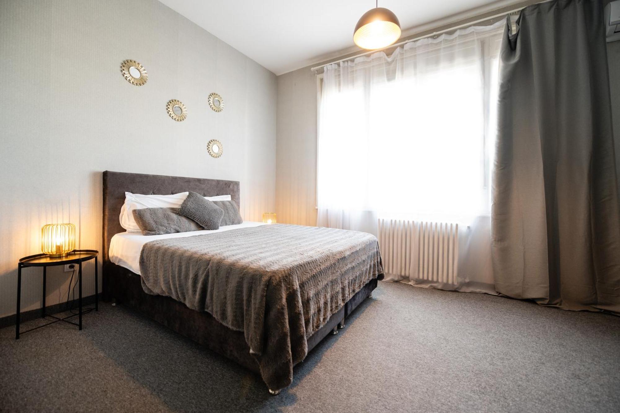 Central Square Apartments Belgrade Luaran gambar