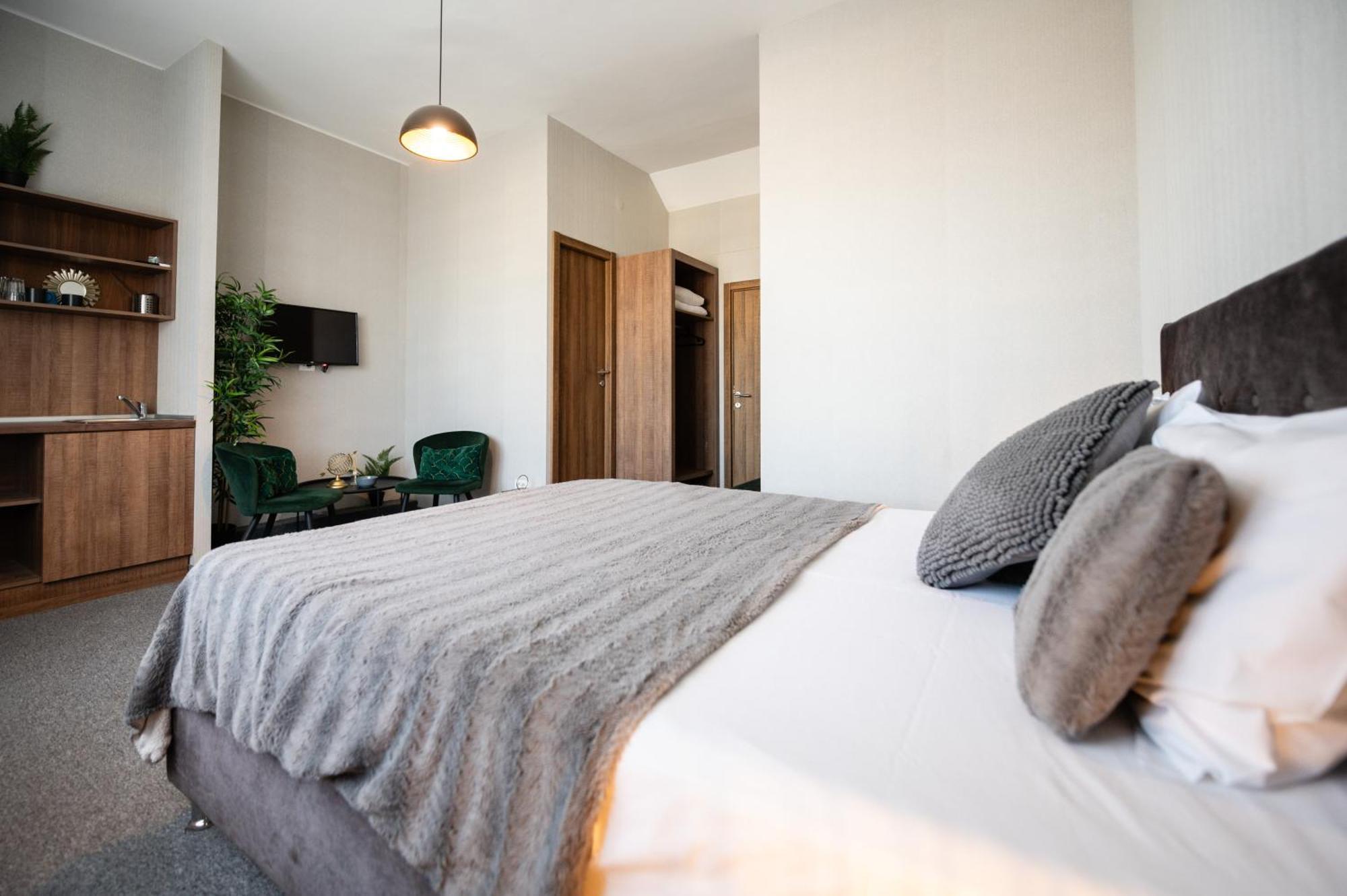 Central Square Apartments Belgrade Luaran gambar